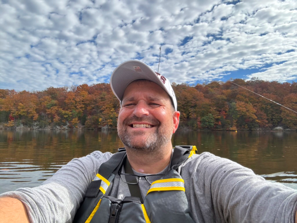 kayak at fountainhead park