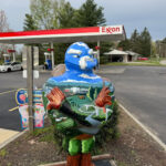 hokie bird statue