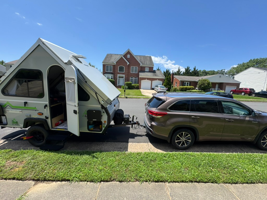 The Highlander pulling the Aliner for the first time since adding the wiring harness and brake controller last summer.